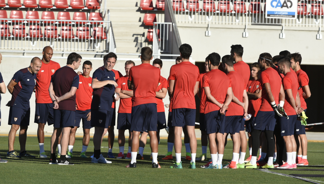 Primer entrenamiento del Sevilla FC de la 2017/2018