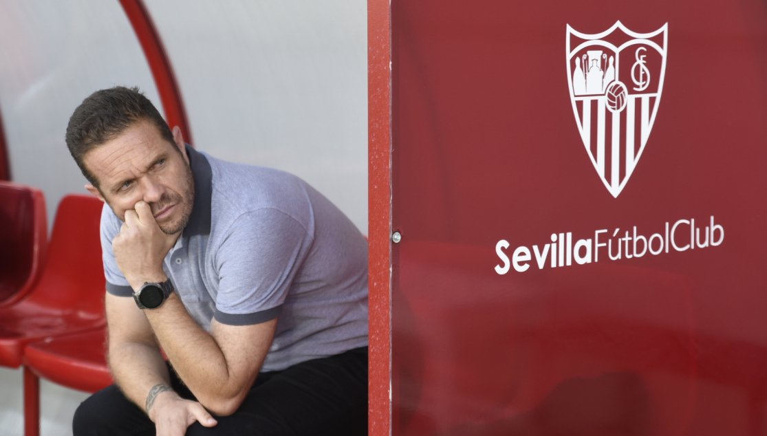 Tevenet en el banquillo ante el Rayo Vallecano