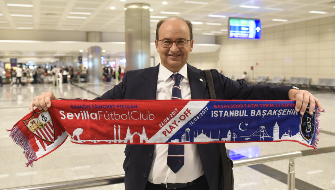 El presidente del Sevilla FC José Castro