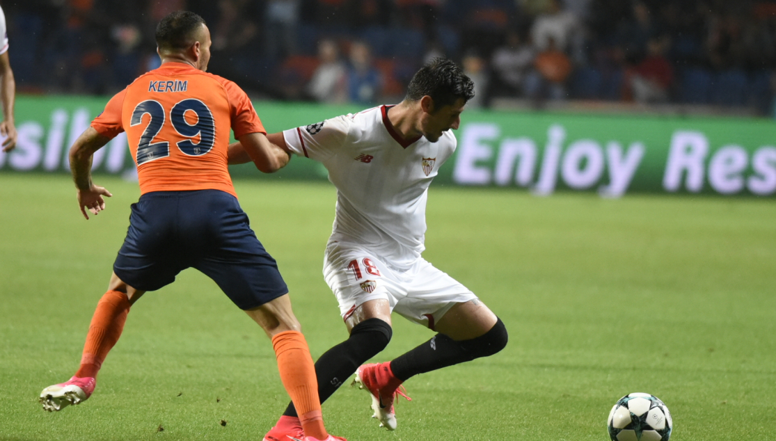 Escudero ante el Basaksehir en ida de Champions