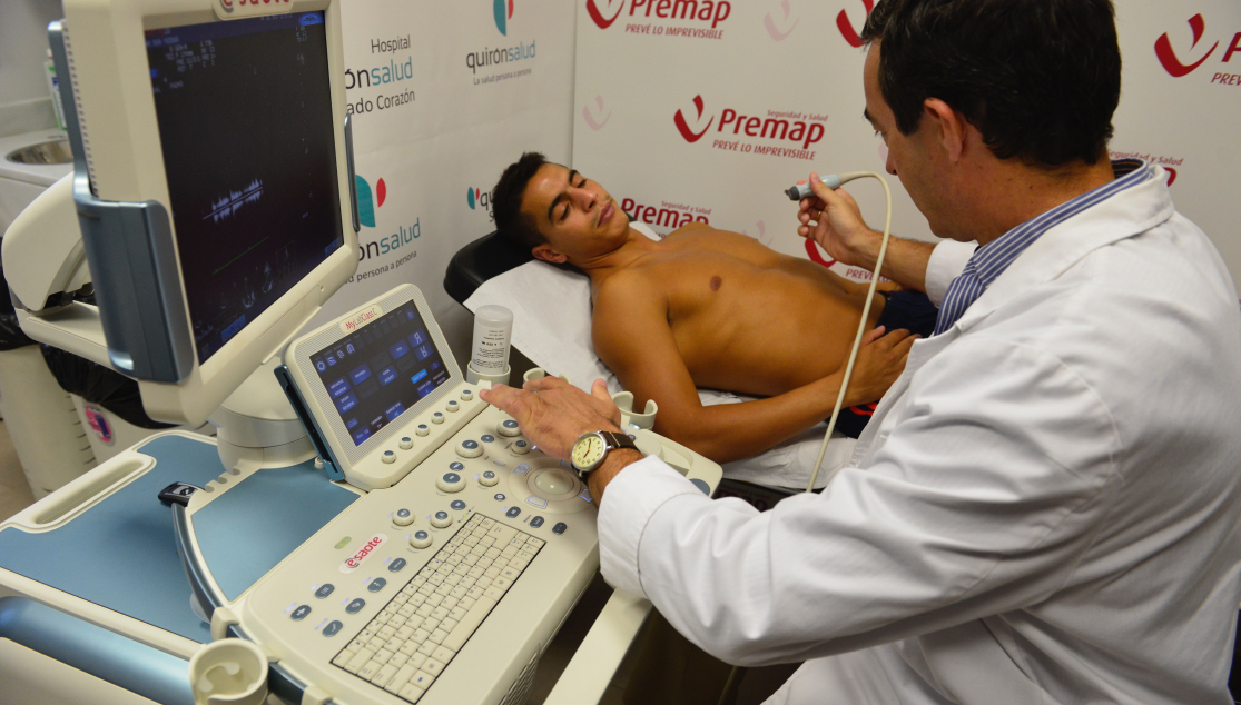 Ben Yedder realiza el reconocimiento médico