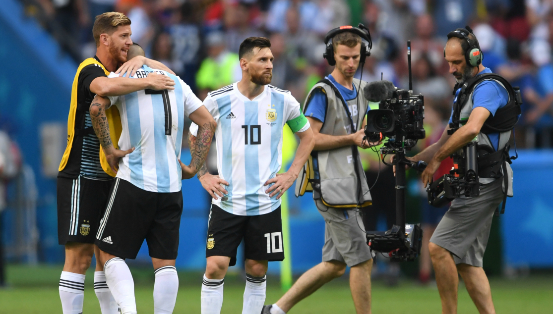 Banega, afectado tras la eliminación de Argentina