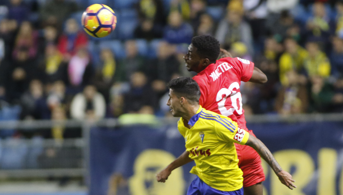 Yan Brice del Sevilla Atlético ante el Cádiz