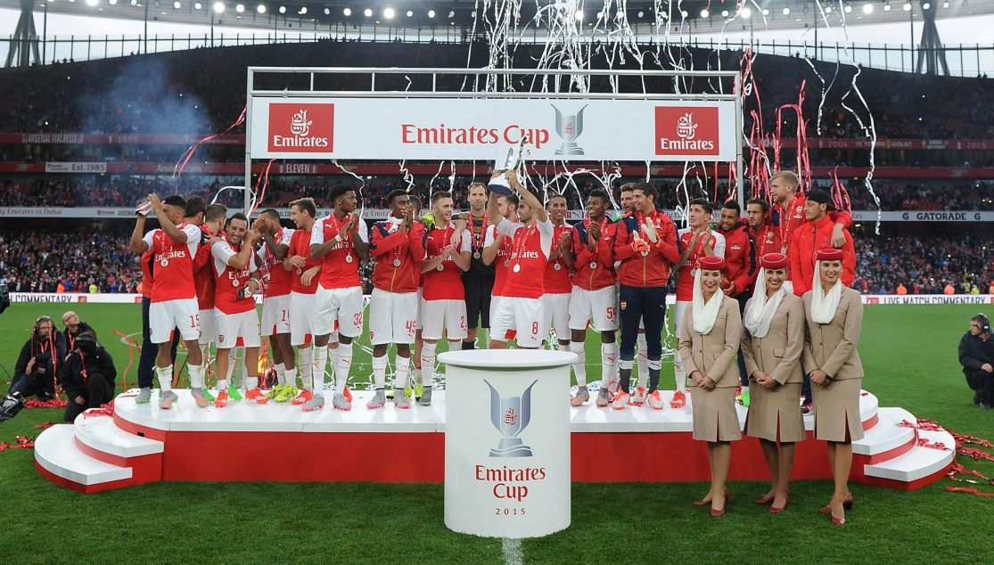 El Arsenal levanta la Emirates Cup