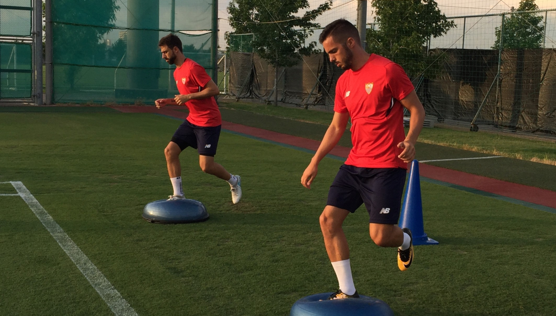 Pareja y Sarabia se entrenan con el Sevilla FC