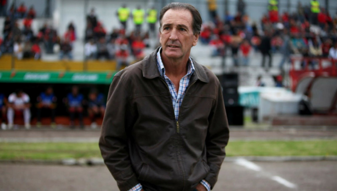 Luis Soler entrenador de fútbol