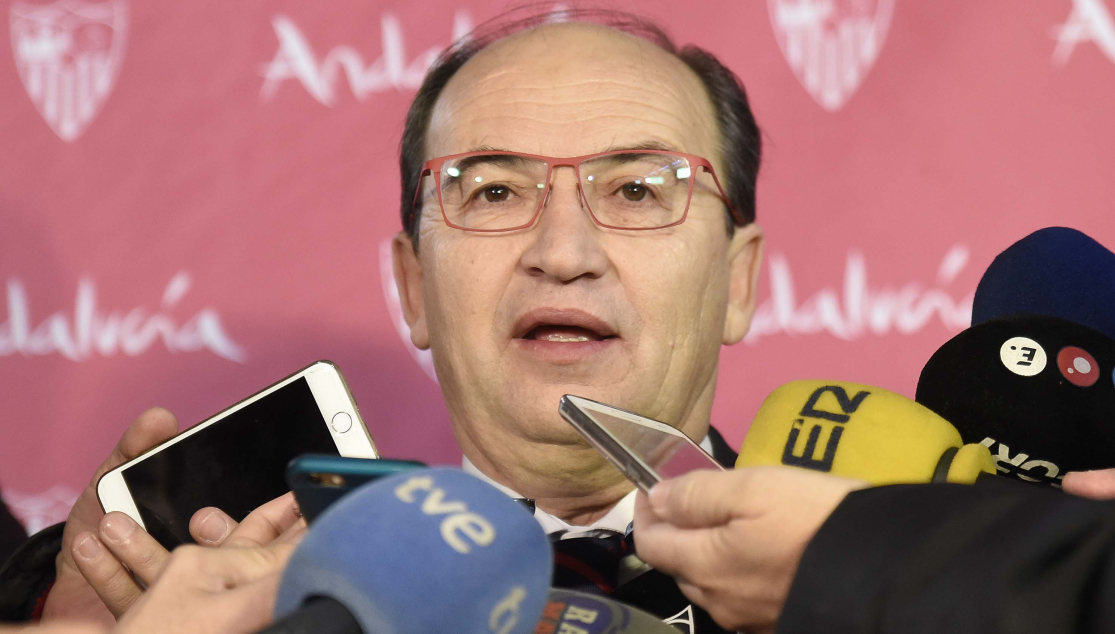 José Castro comparece ante los medios de comunicación