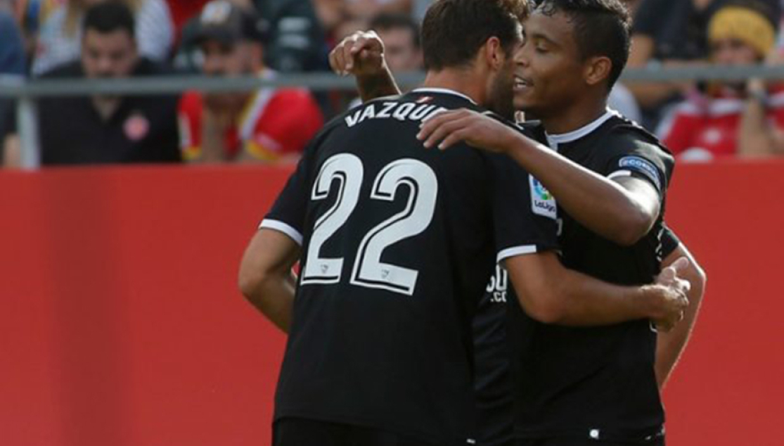 Franco Vázquez celebra el gol de Muriel en Gerona