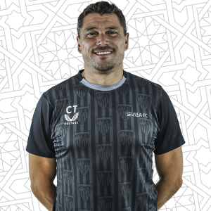 Cristian Toro Cristian Toro primer entrenador del Sevilla FC