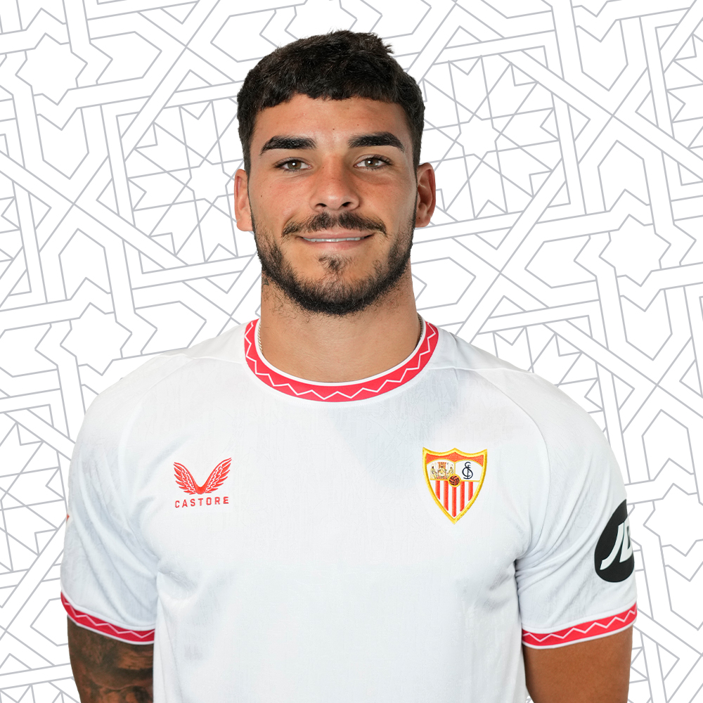 Isaac Romero delantero del Sevilla FC