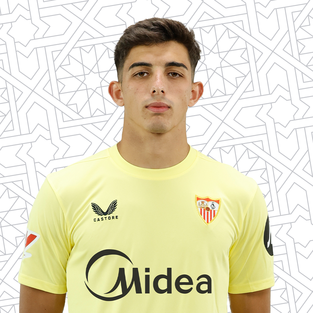 Alberto Flores 