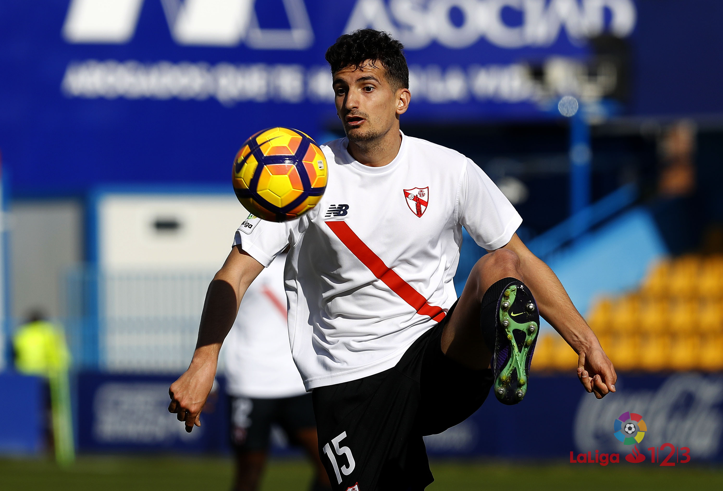 Álex Muñoz en el partido ante el Alcorcón 