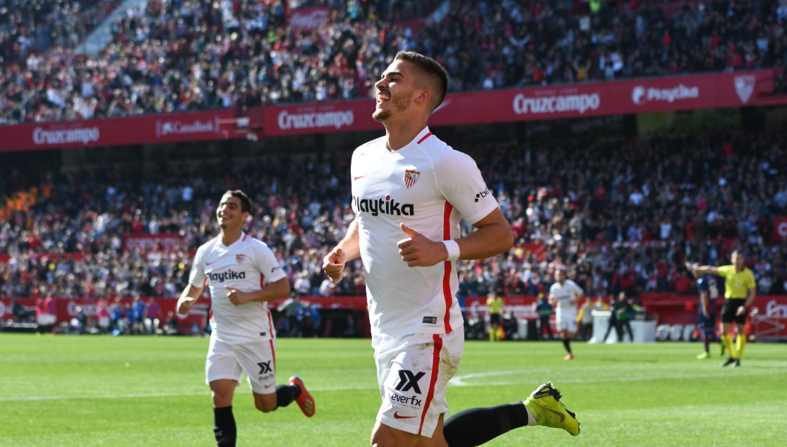 André Silva celebra su gol ante el Levante 