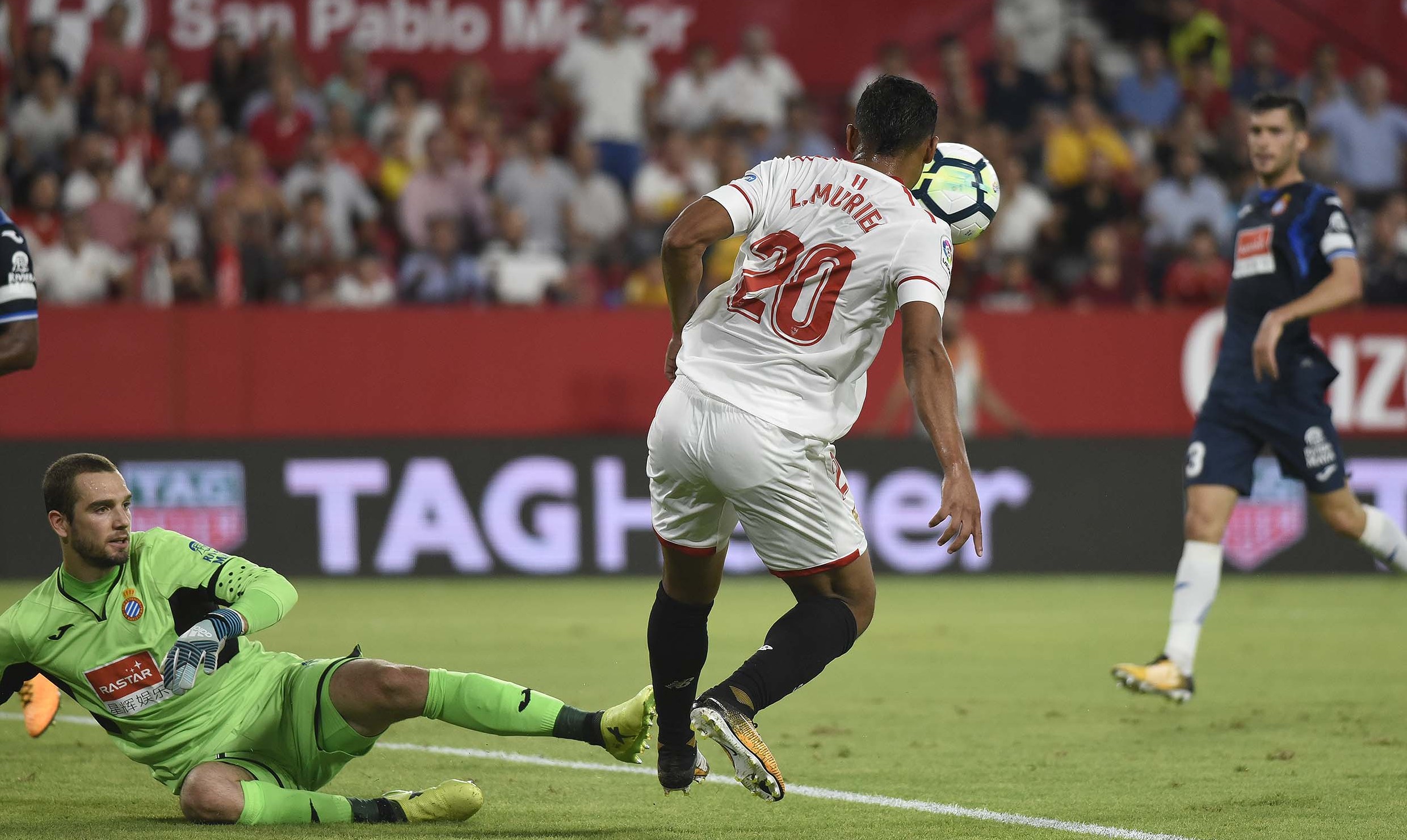 Ocasión de Luis Muriel