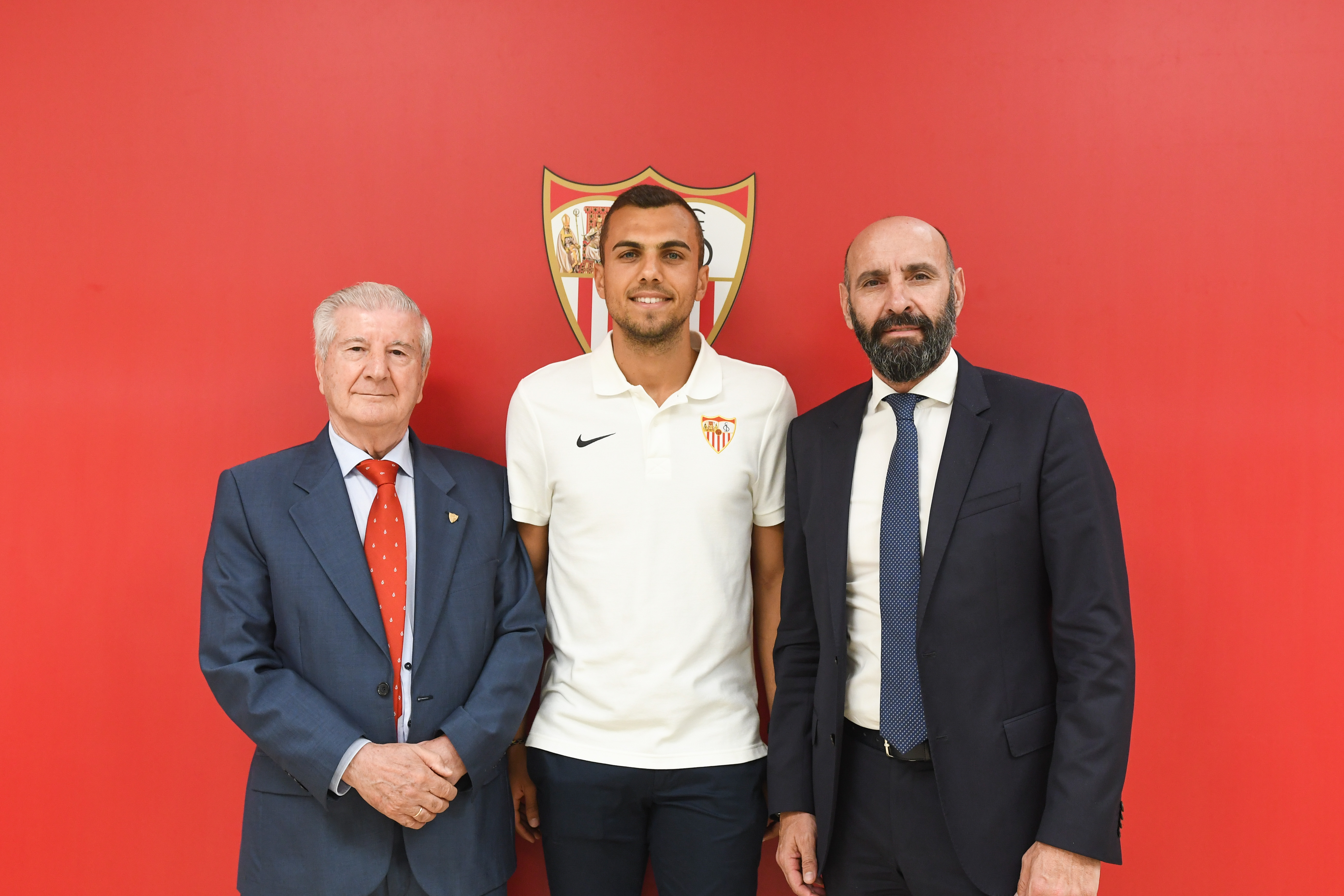 Jordán junto a Gabriel Ramos y Monchi