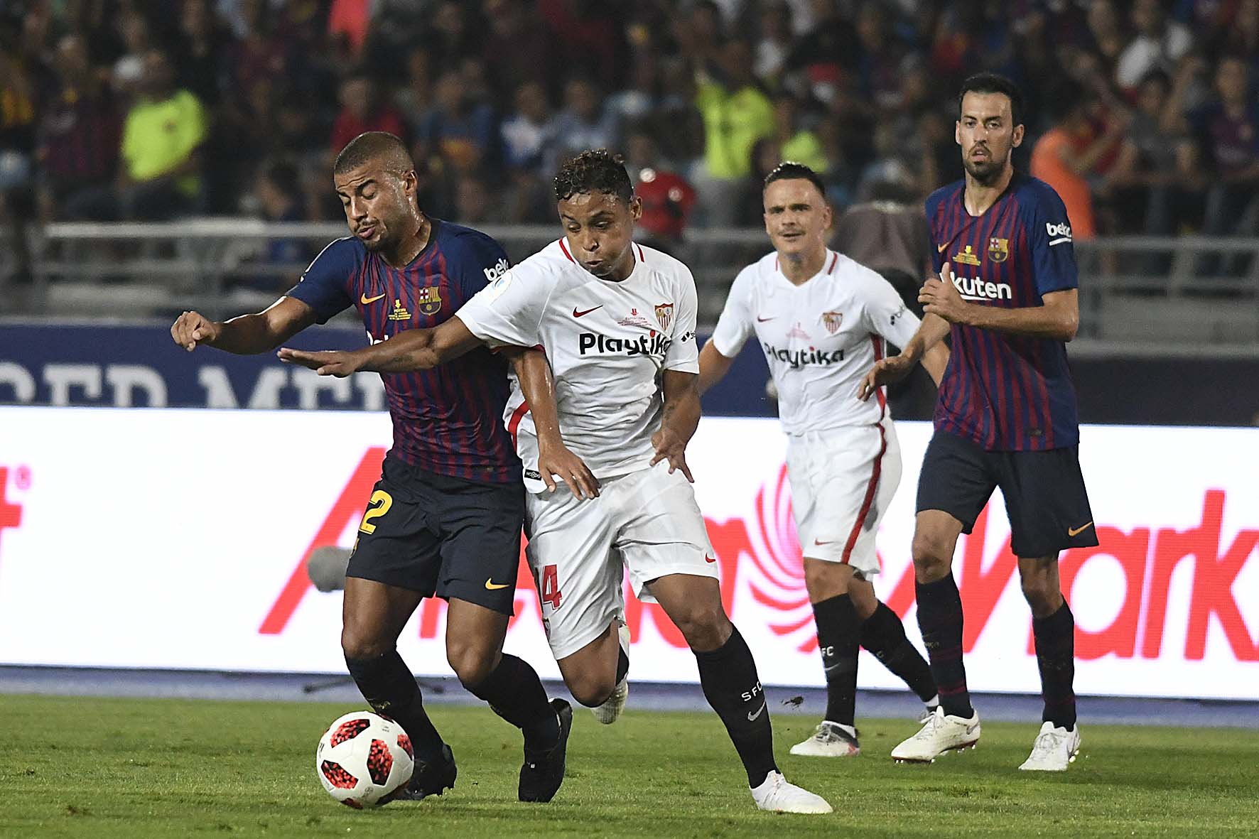 Muriel del Sevilla FC ante el FC Barcelona