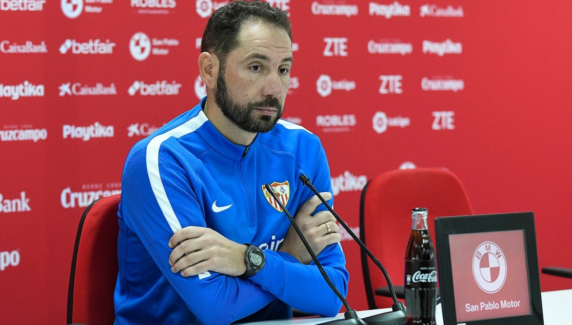 Machín en la rueda de prensa previa al partido ante el Espanyol