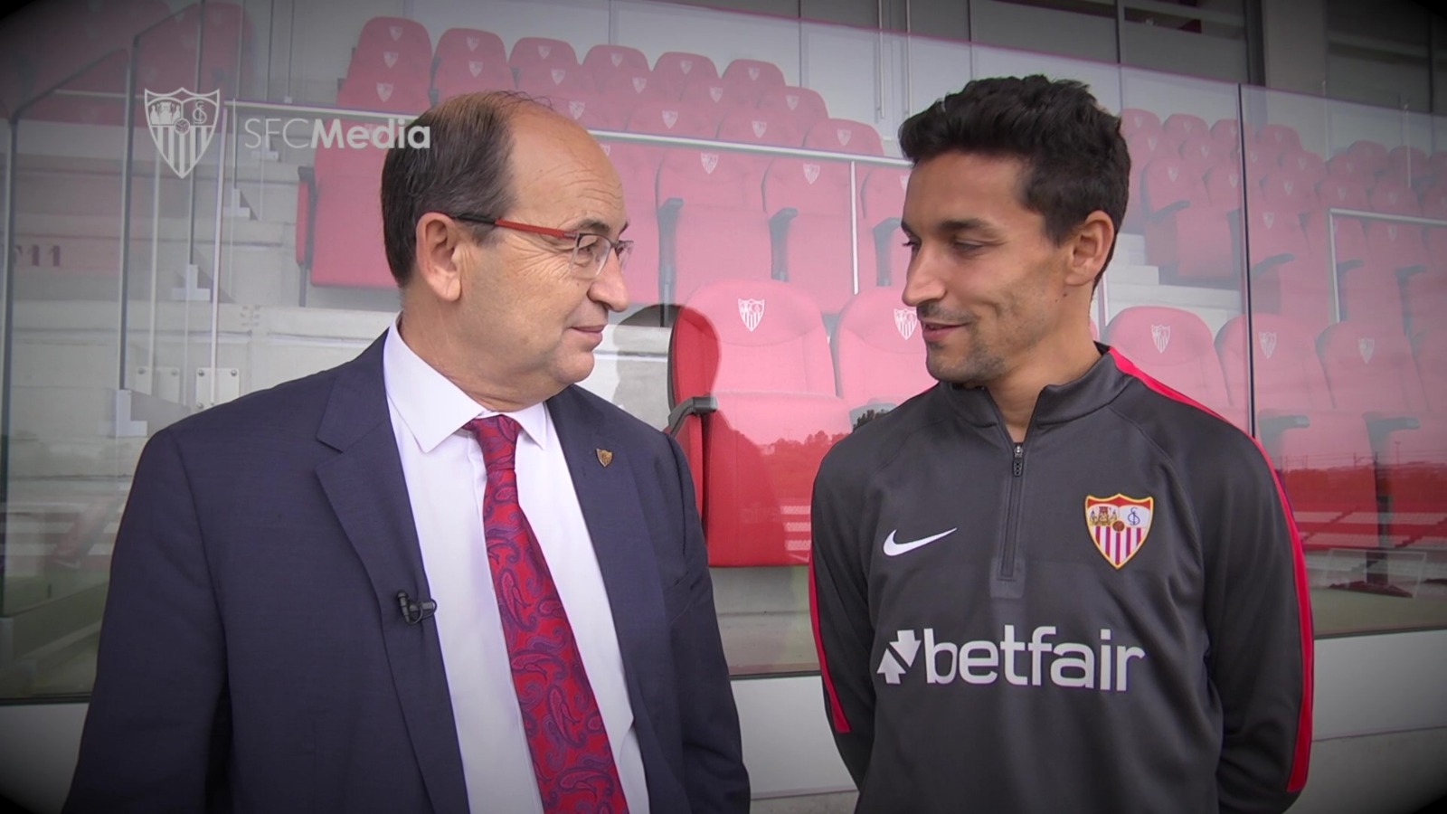 Jesús Navas y el presidente del Sevilla FC