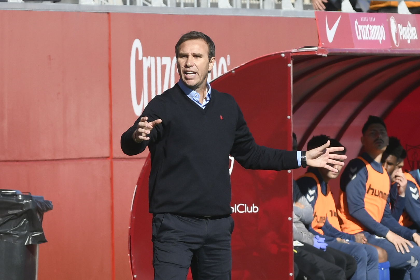 Luci Martín frente al Marbella FC