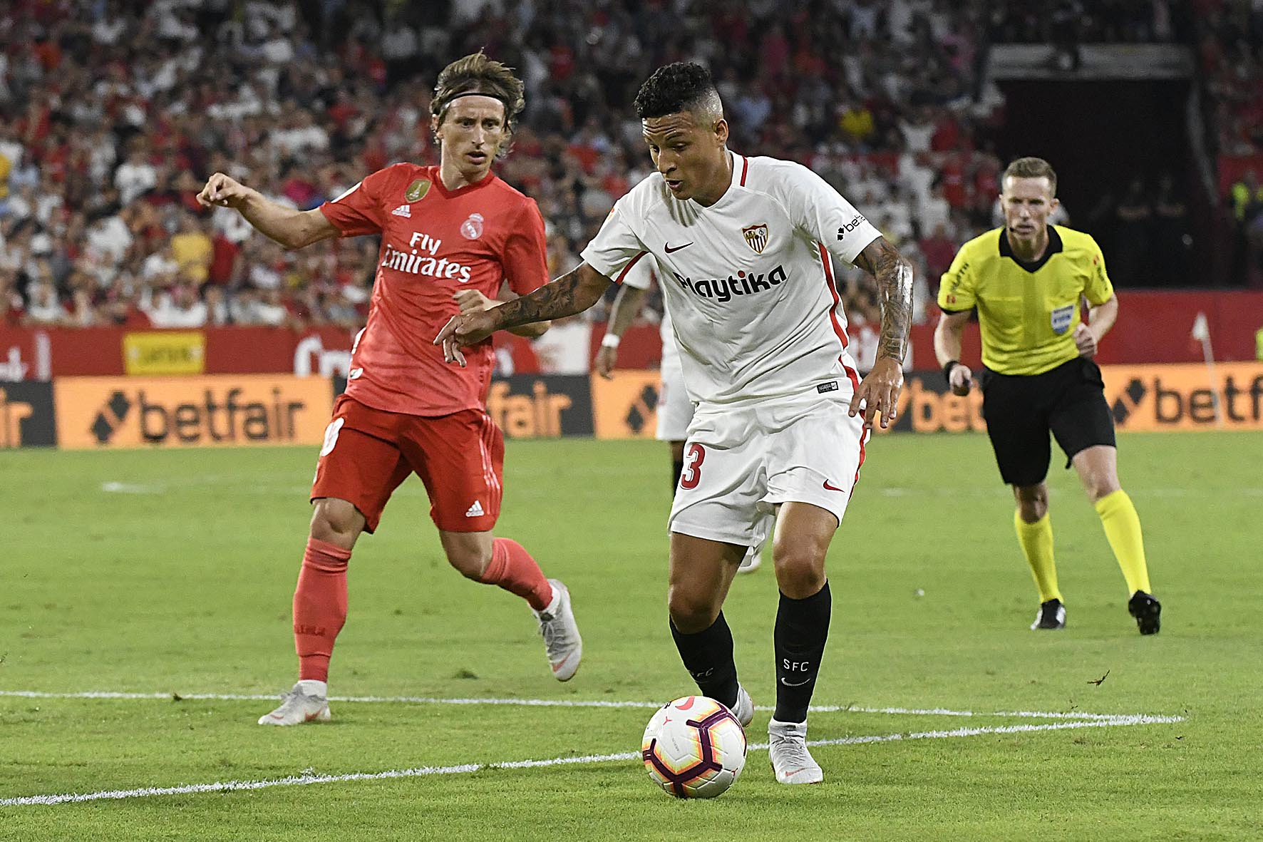 Arana del Sevilla FC ante el Real Madrid