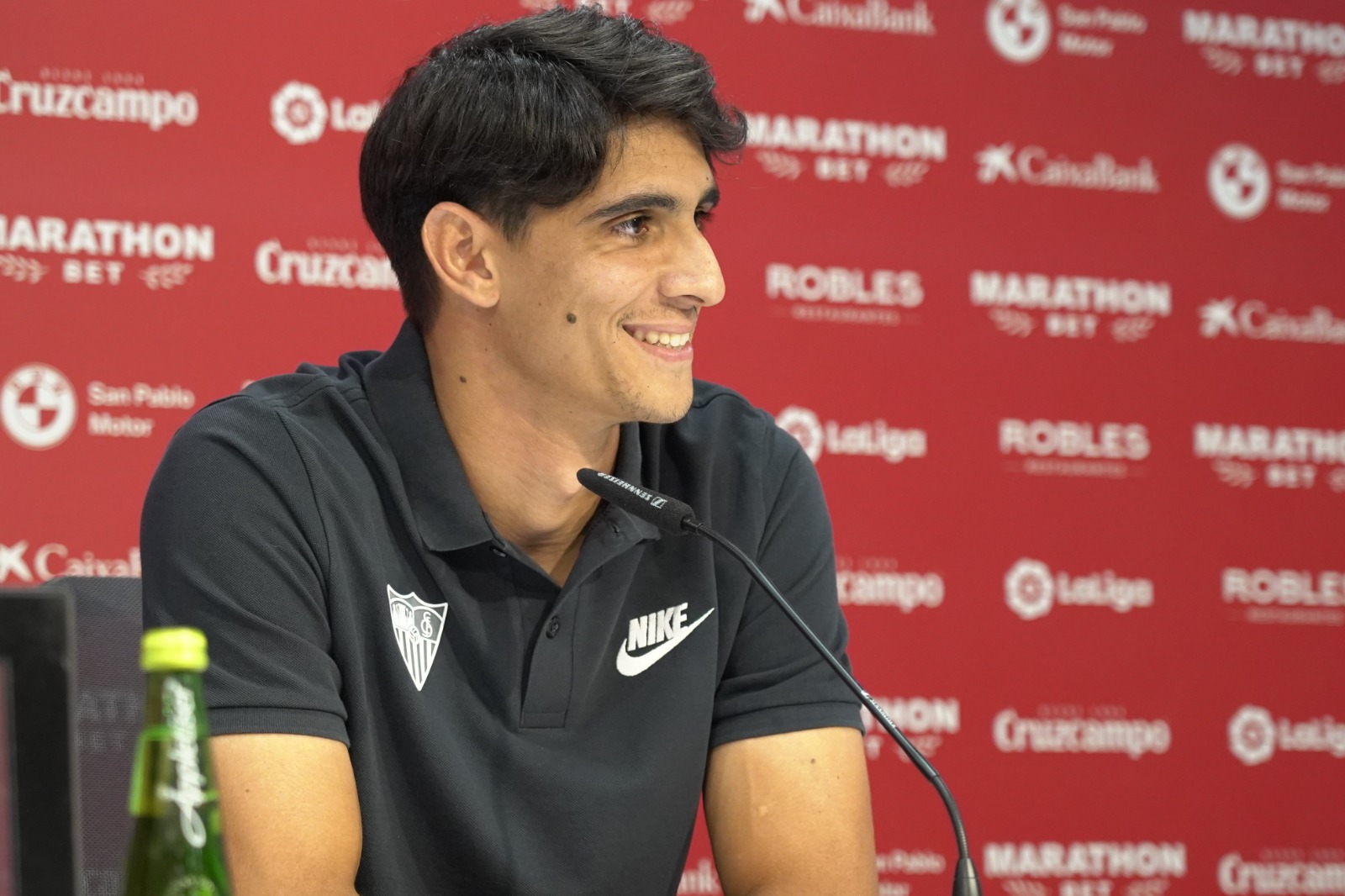 Yassine Bounou en su presentación