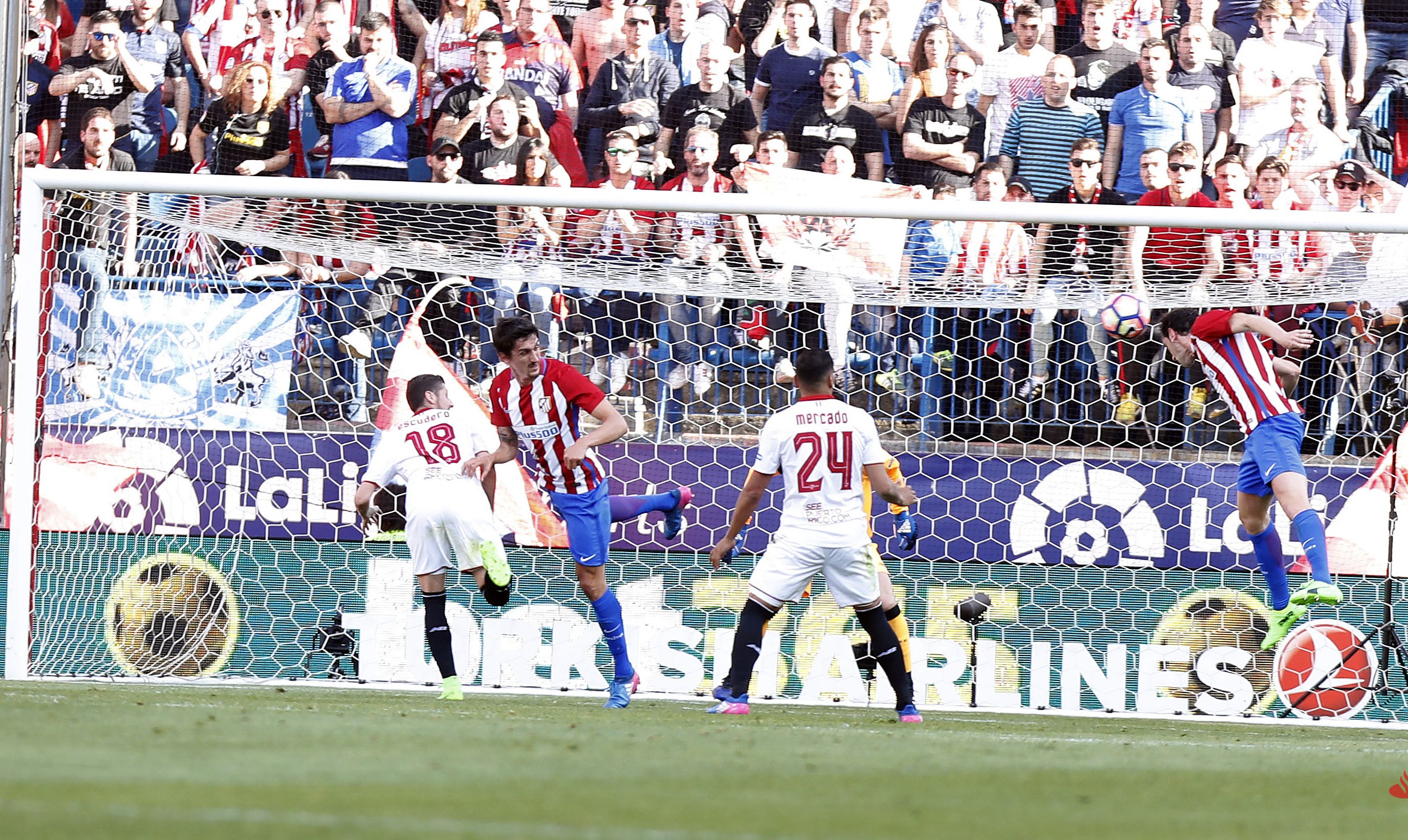 Godín's goal to Sevilla FC