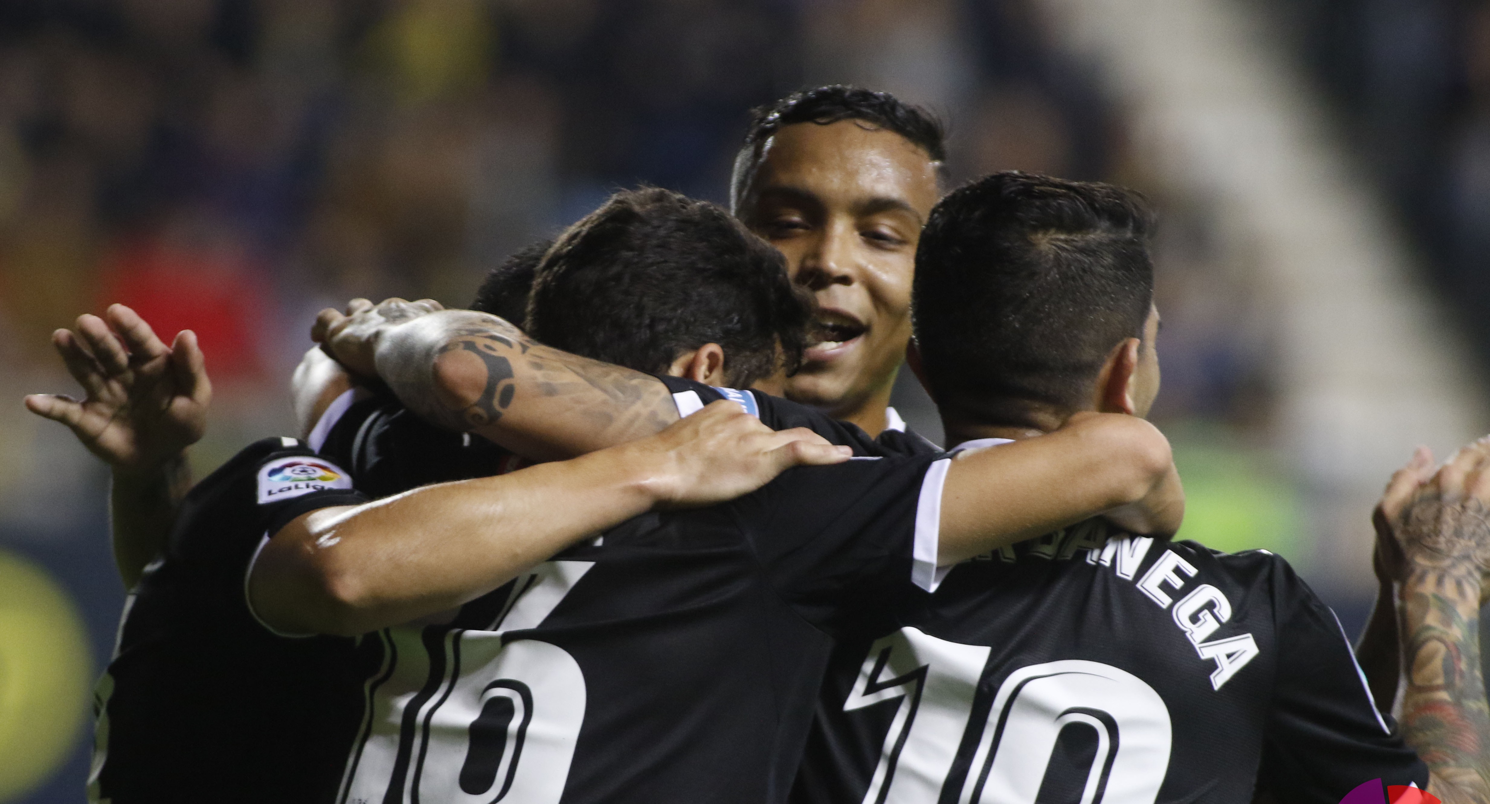 Celebración gol de Navas en El Carranza