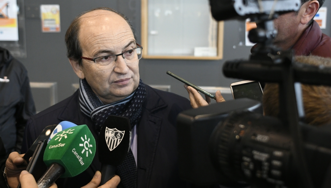 José Castro atiende a los medios en Lieja