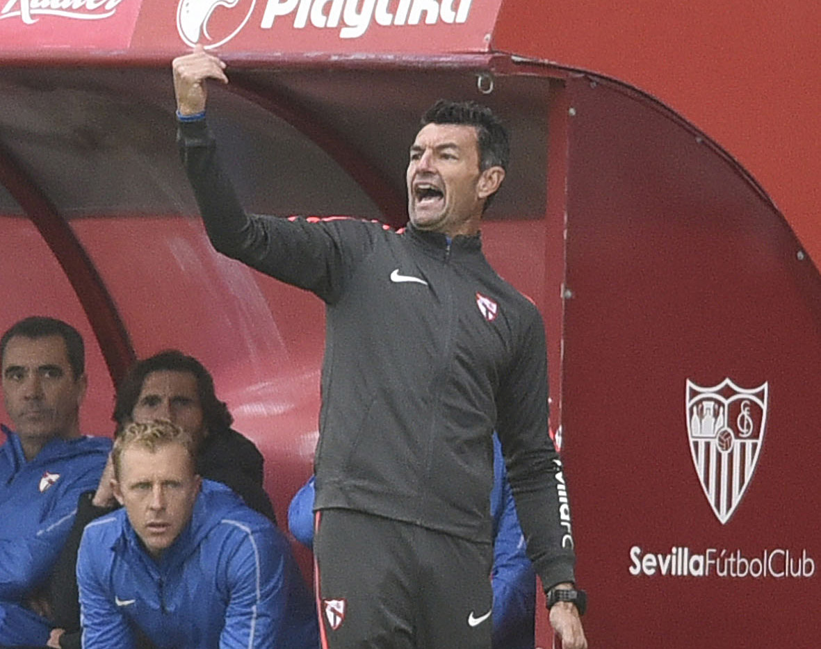 Sebastián Corona frente al FC Jumilla 