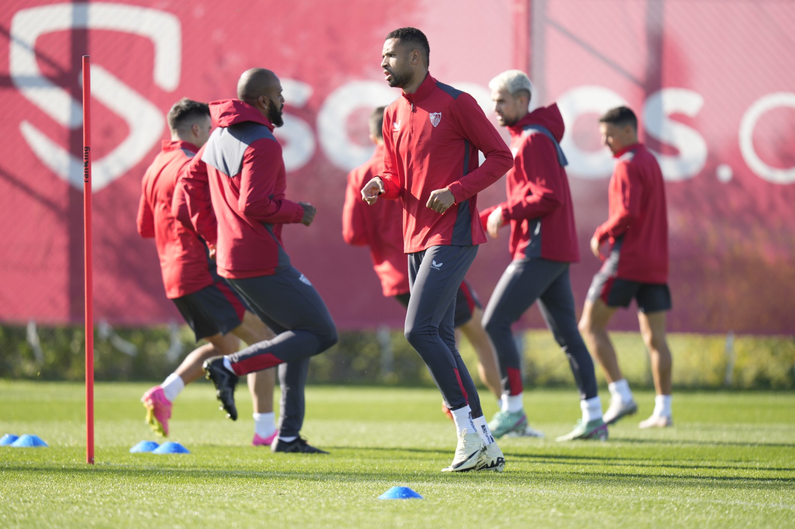 Entrenamiento del Sevilla FC en la ciudad deportiva