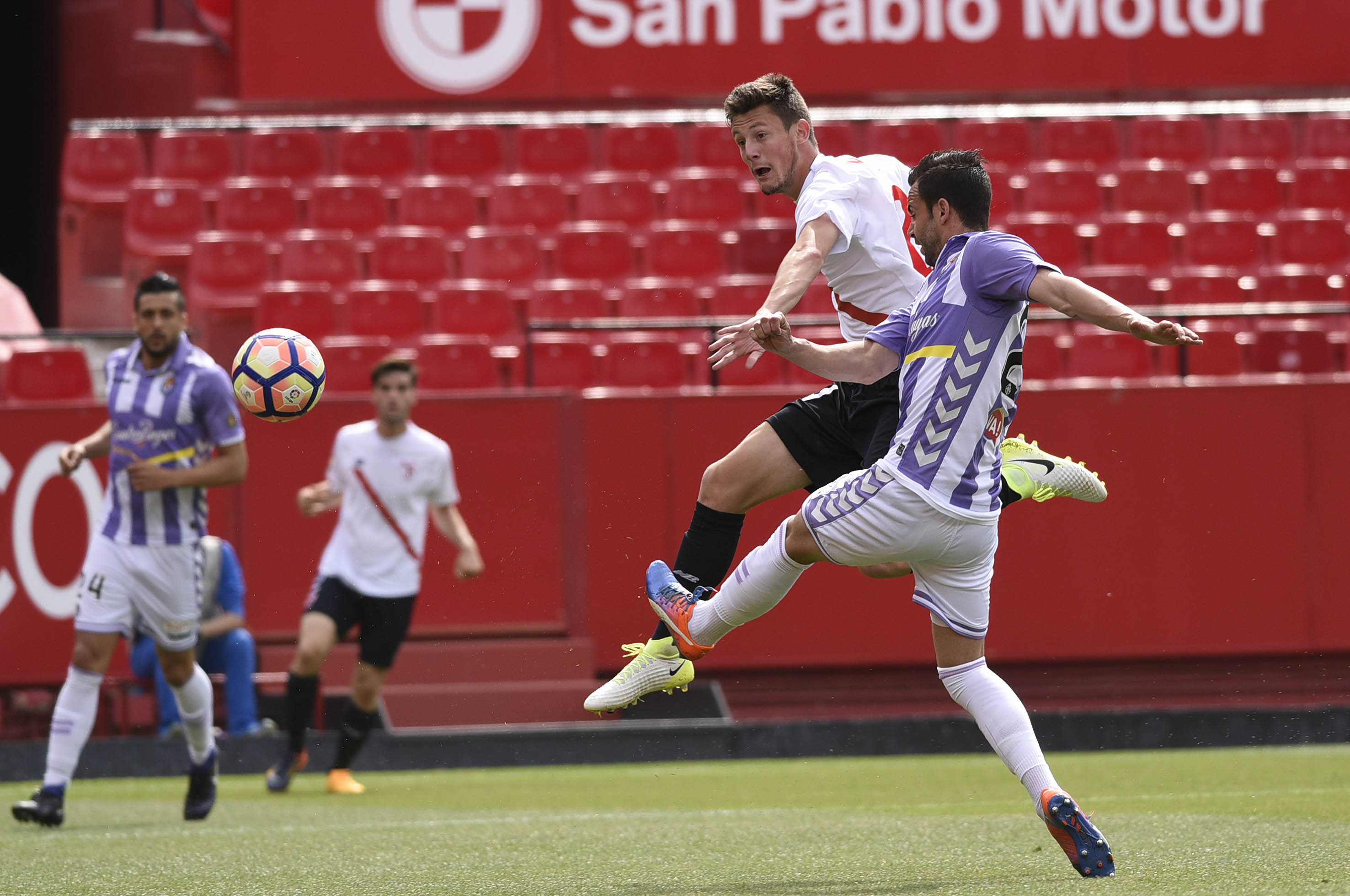 Marc Gual del Sevilla Atlético ante el Valladolid