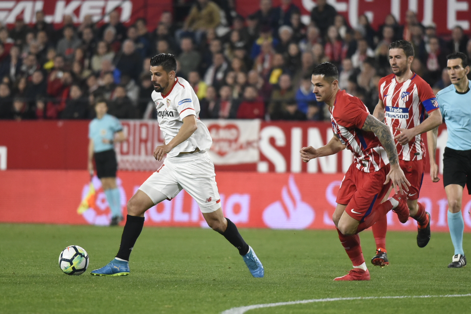 Nolito del Sevilla FC ante el Atlético