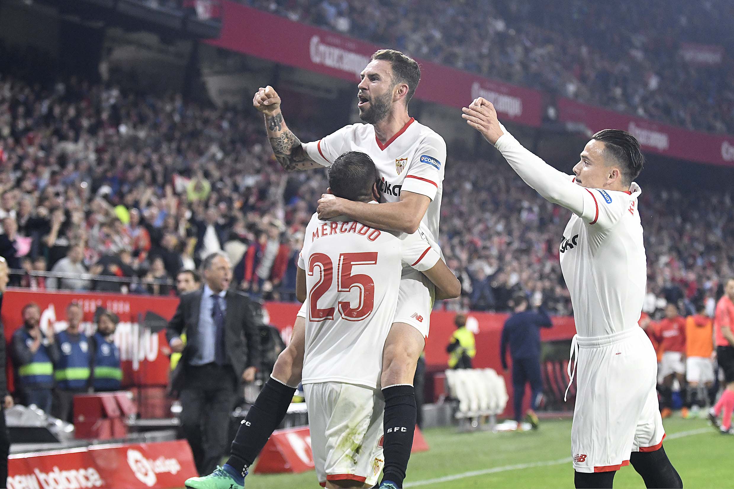 Layún del Sevilla FC ante el Real Madrid