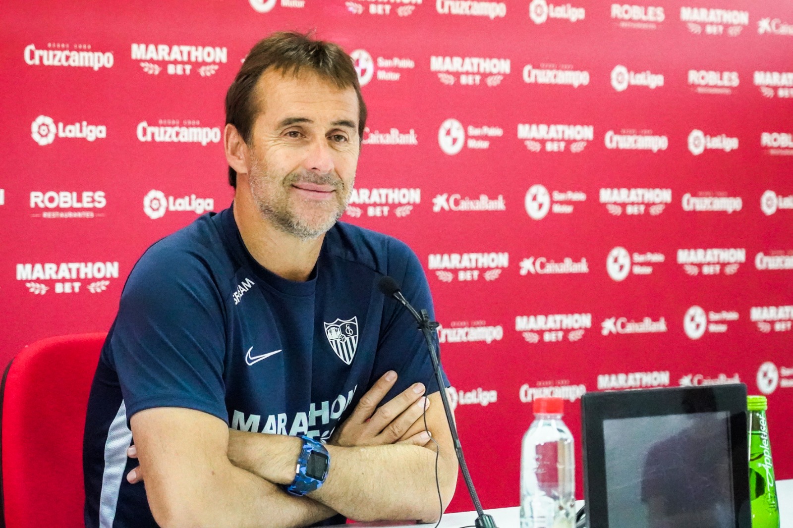 Julen Lopetegui en la sala de prensa