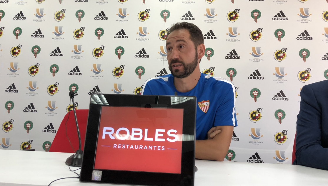 Pablo Machín en la rueda de prensa previa a la Supercopa