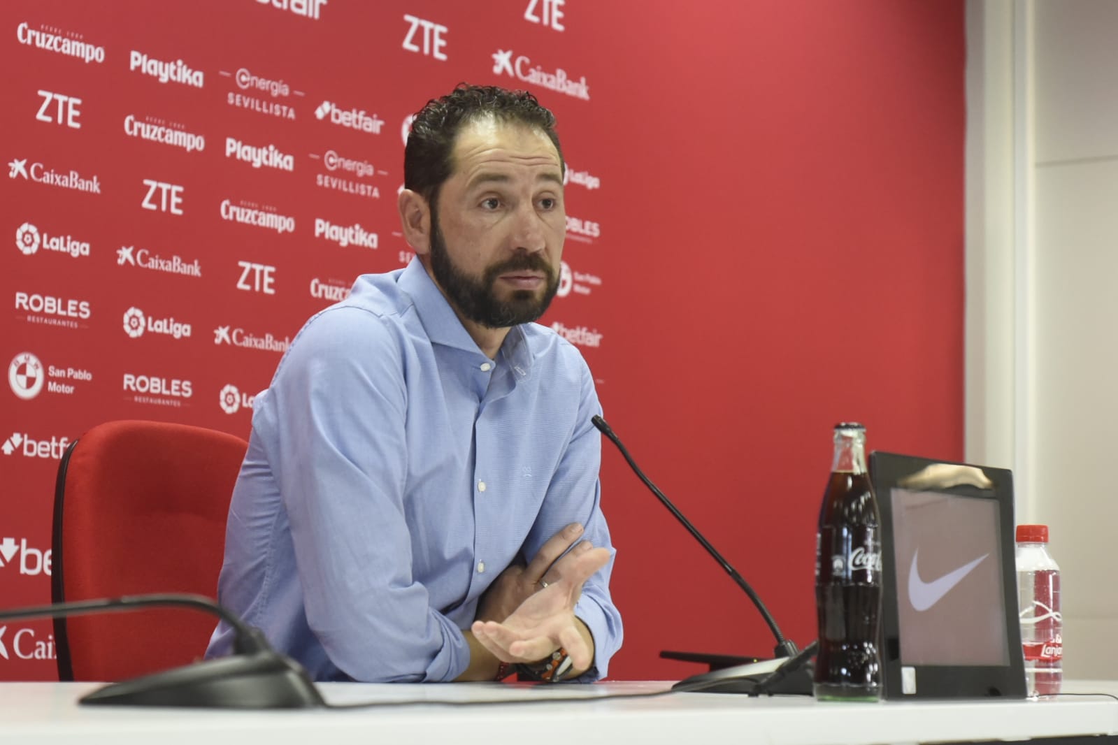 Pablo Machín en la sala de prensa