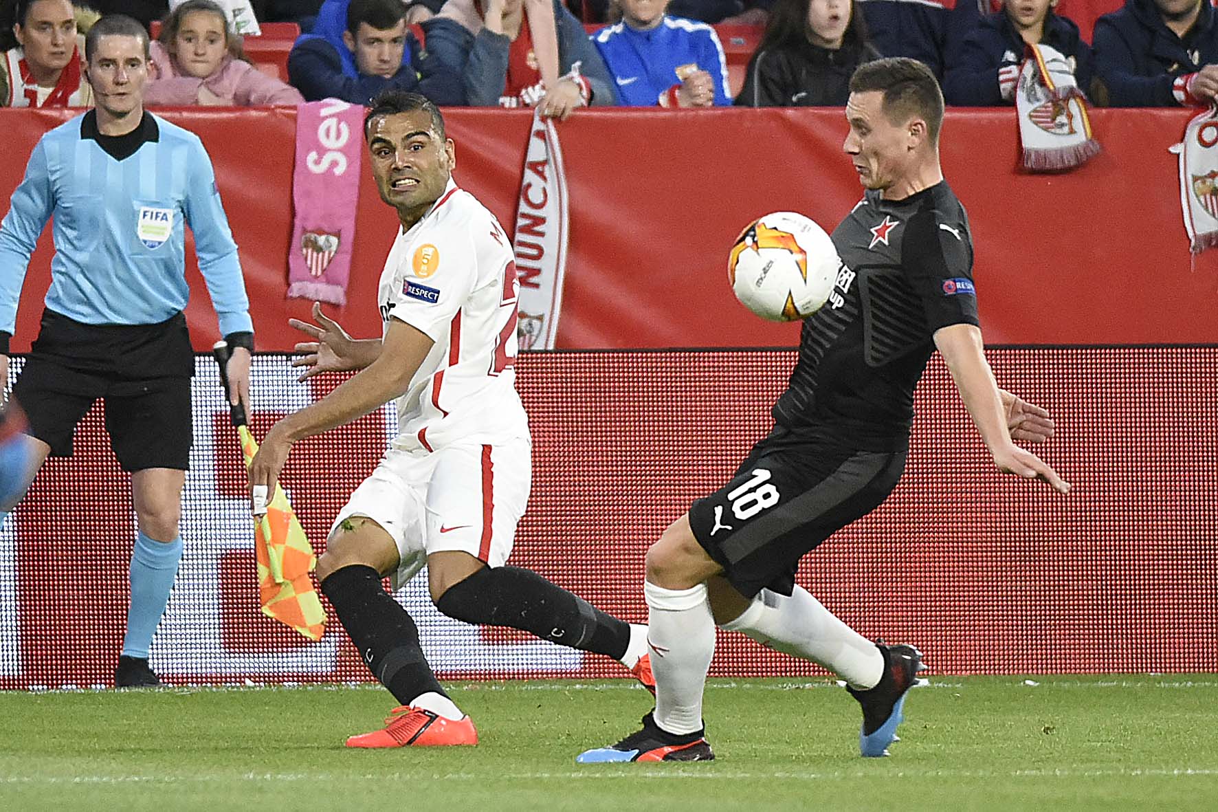 Mercado del Sevilla FC ante el Slavia de Praga