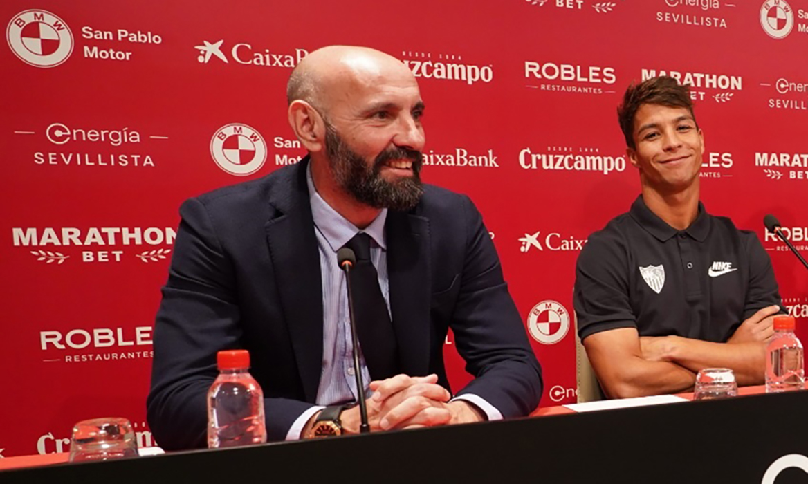 Monchi junto a Óliver en la presentación