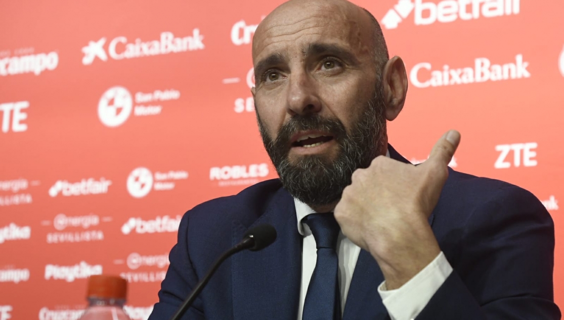 Monchi en su presentación