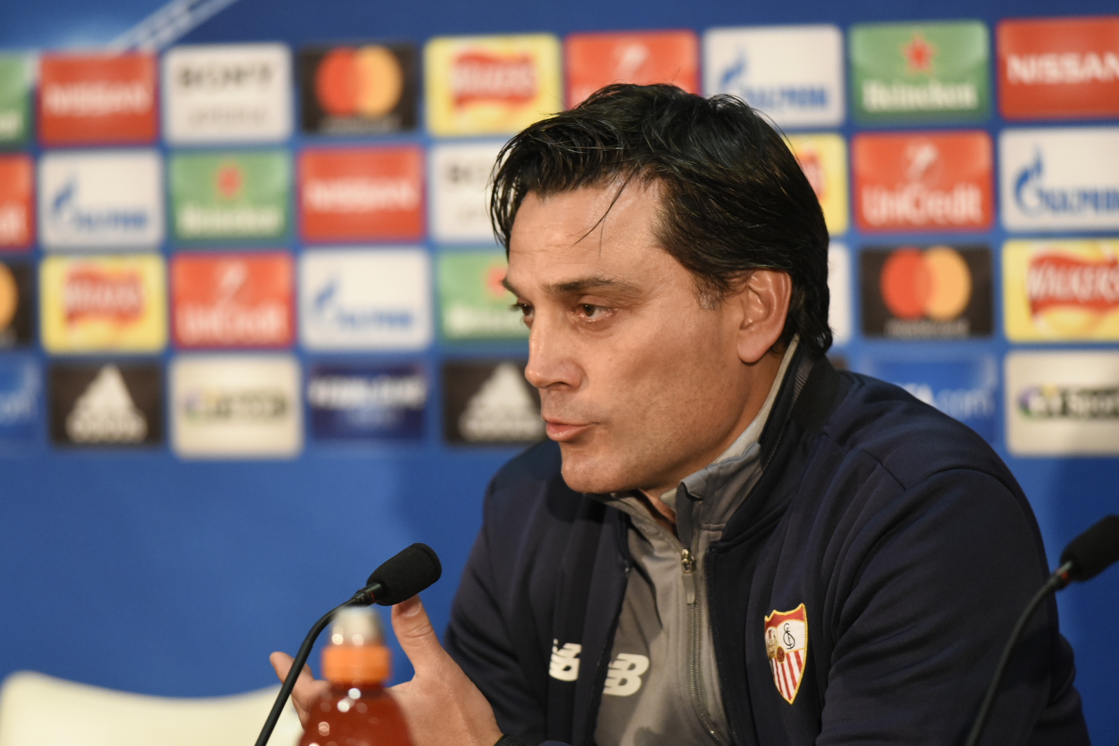 Vincenzo Montella entrenador del Sevilla FC