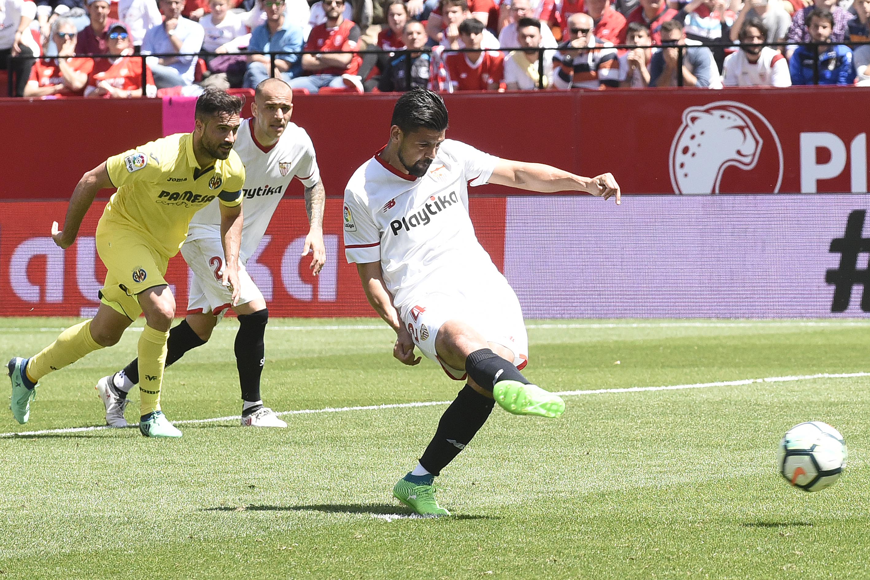 Nolito del Sevilla FC ante el Villarreal