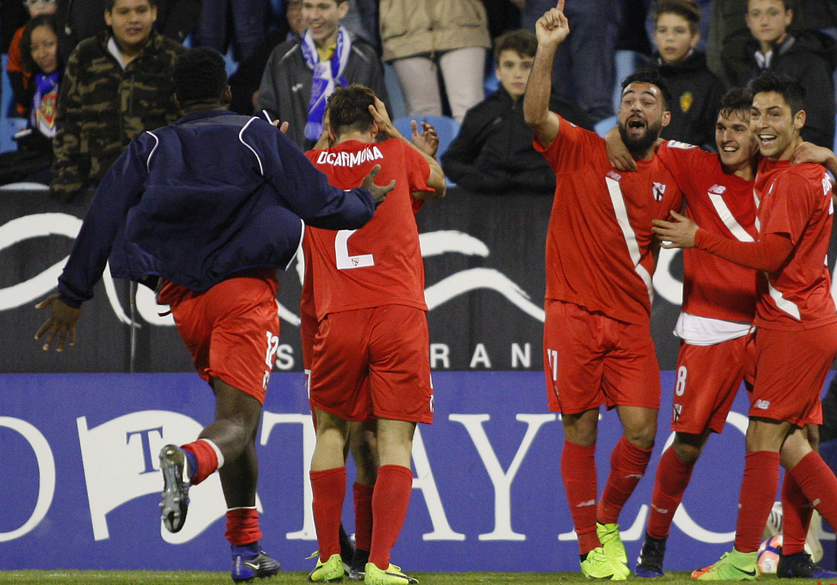 Sevilla Atlético celebrating a goal in La Romareda