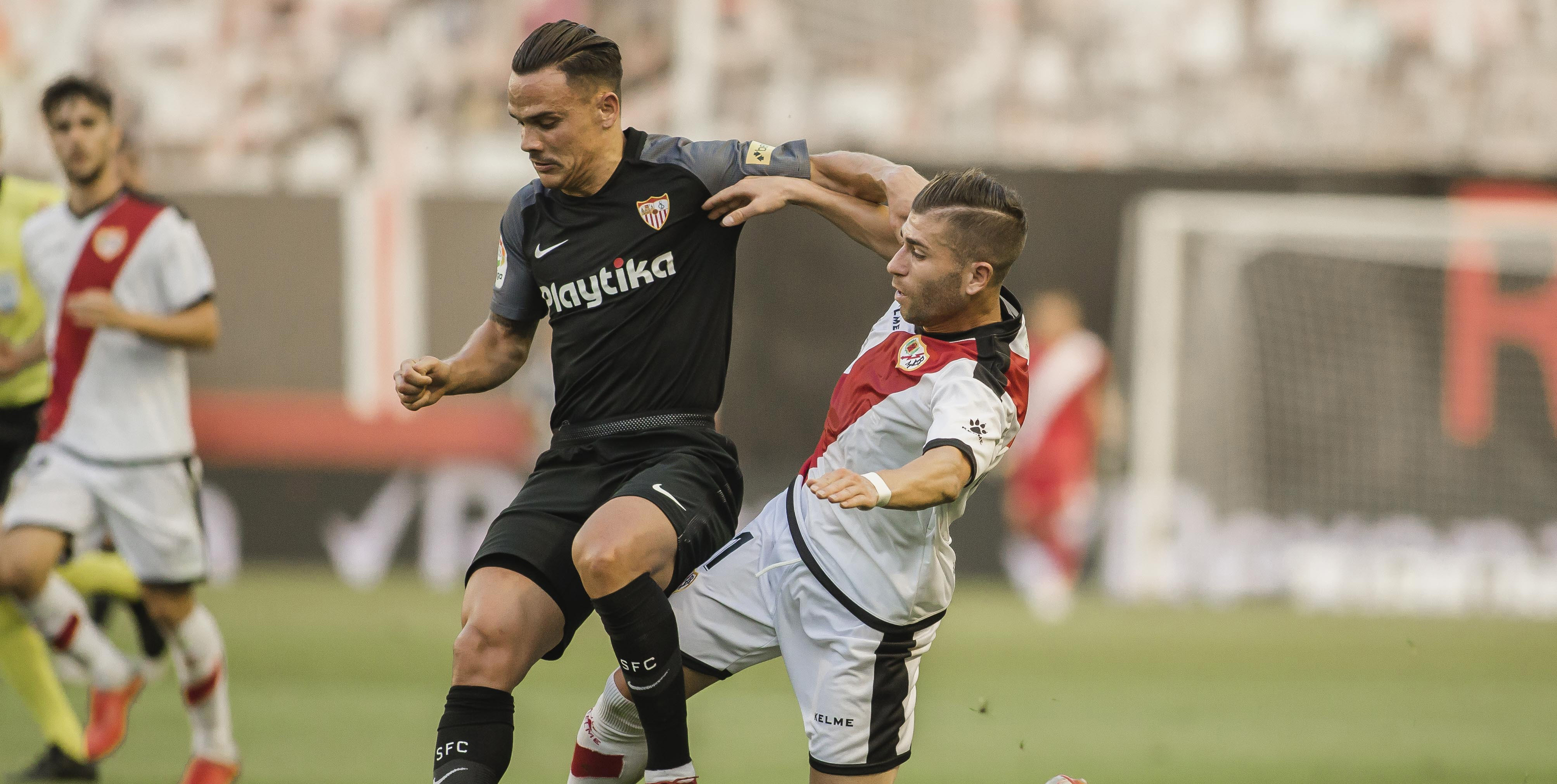 Roque Mesa del Sevilla FC ante el Rayo