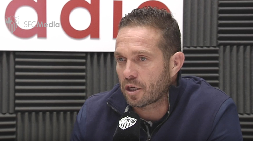 Luis Tevenet entrenador del Sevilla Atlético