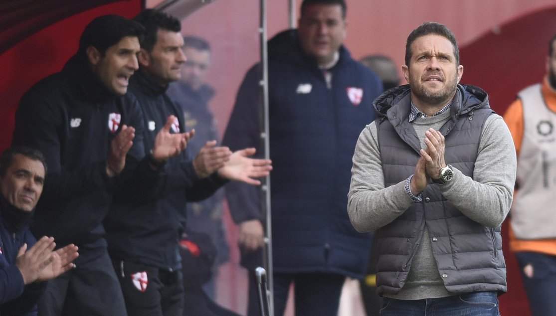 Luis Tevenet entrenador del Sevilla Atlético