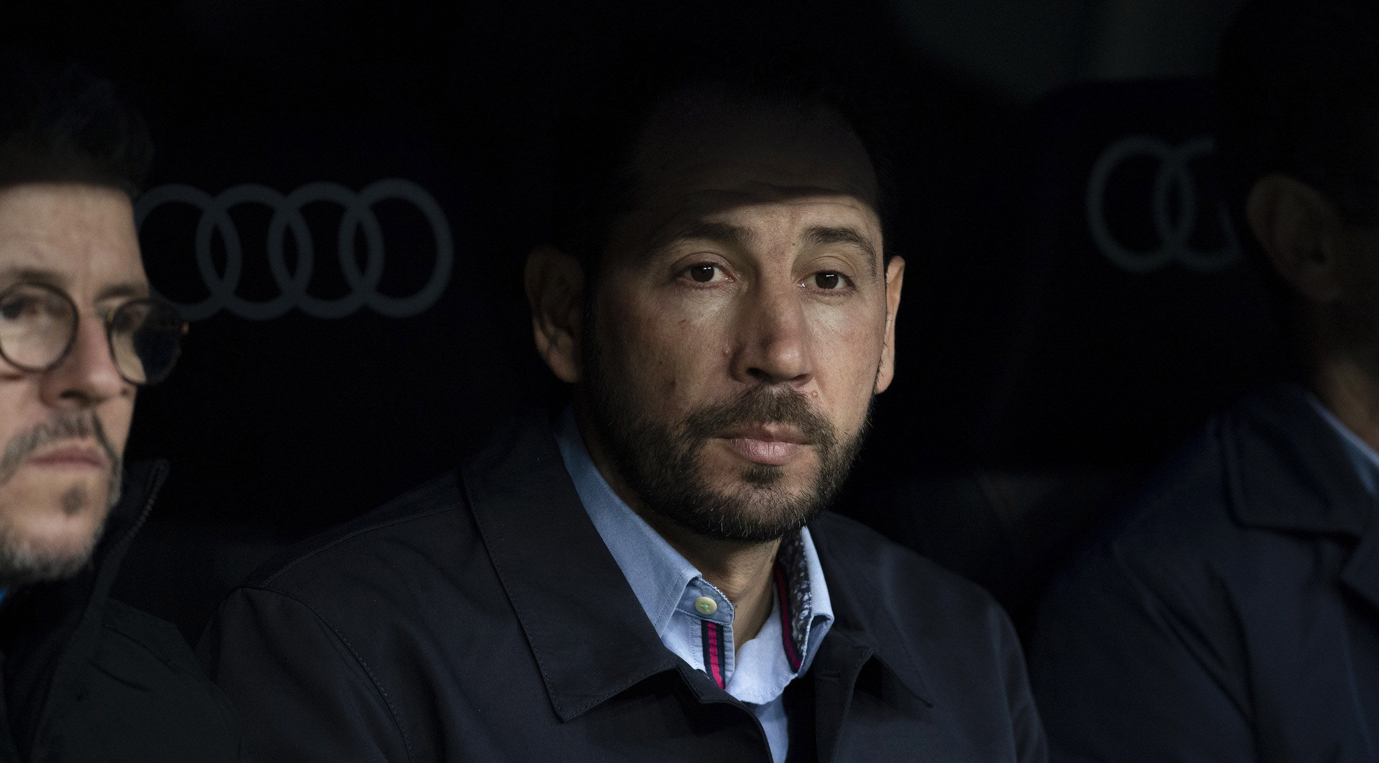 Pablo Machín en el banquillo del Bernabéu