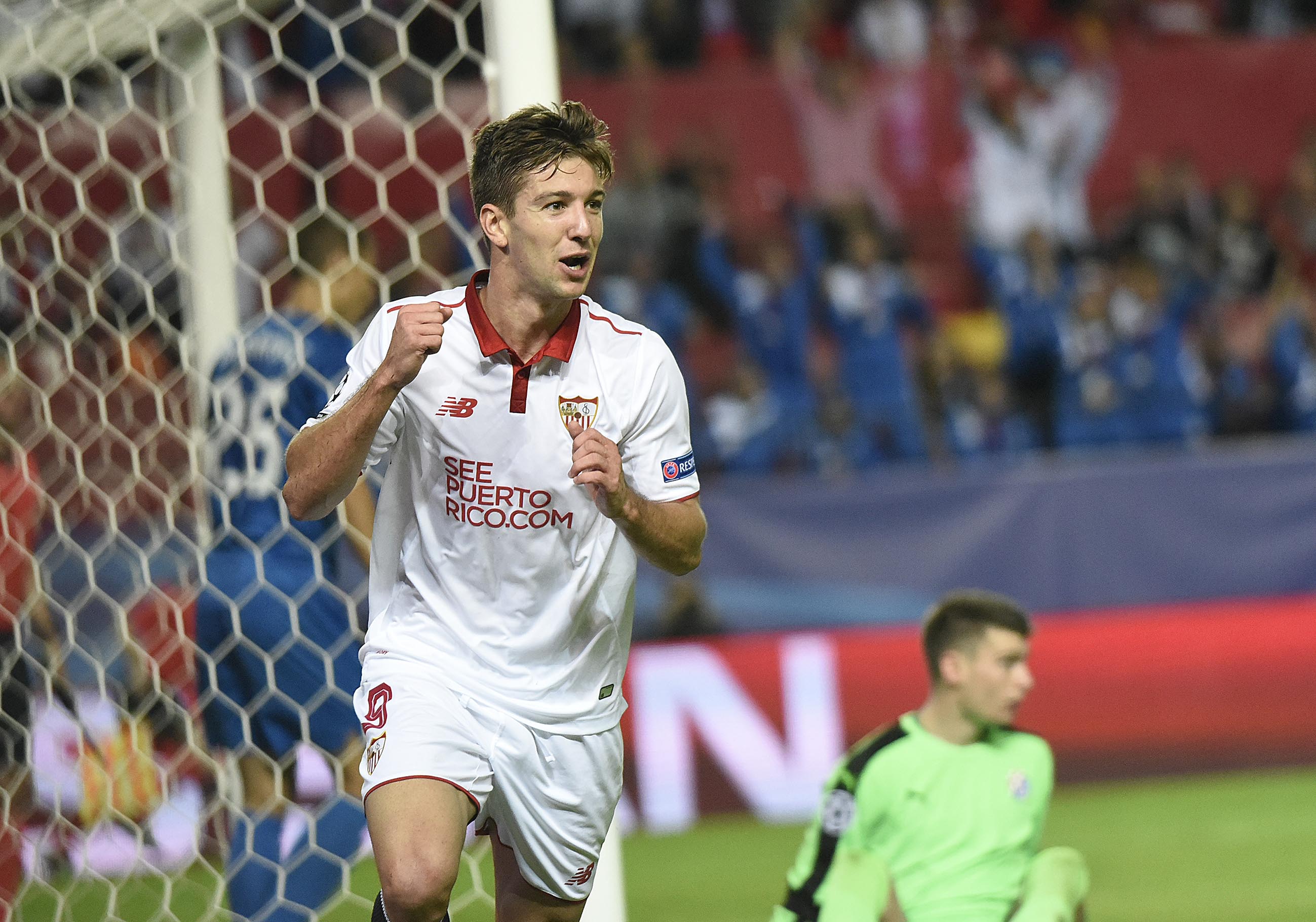 Luciano Vietto celebra el gol al Dynamo de Zagreb 